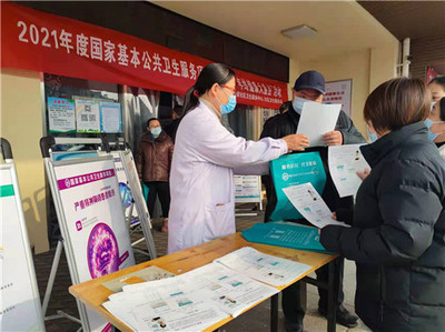 岱廟街道社區(qū)衛(wèi)生服務(wù)中心開展“年終健康大盤點”健康咨詢服務(wù)活動